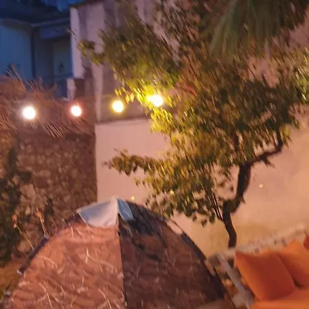 Barlin Grill&camping Guest house *